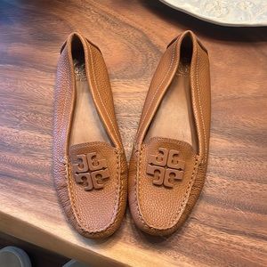 Barely worn, great condition! Super cute for fall